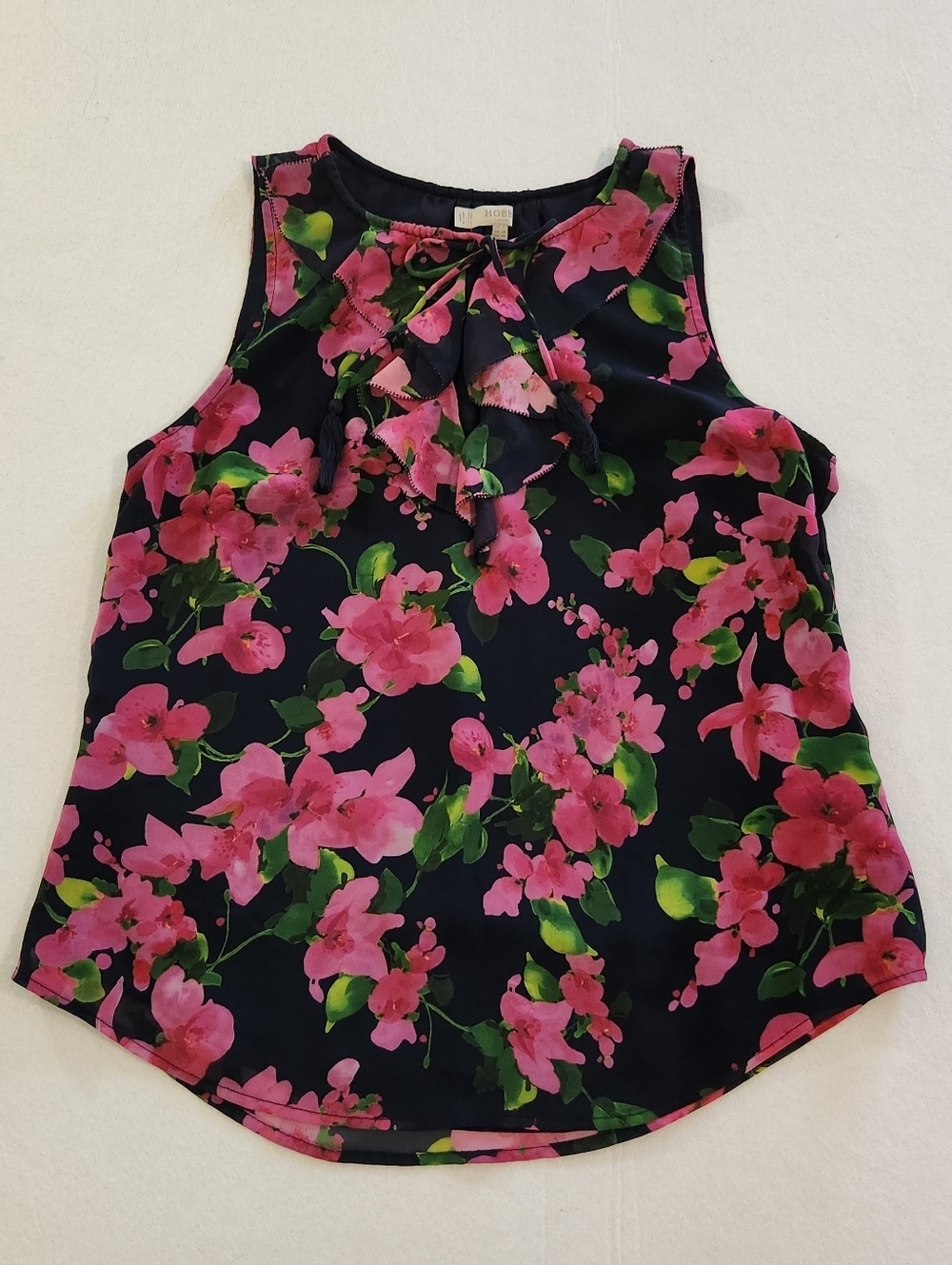 Hobbs London Sleeveless Tie-Neck Floral Camisole - Pink on Navy Size 8
